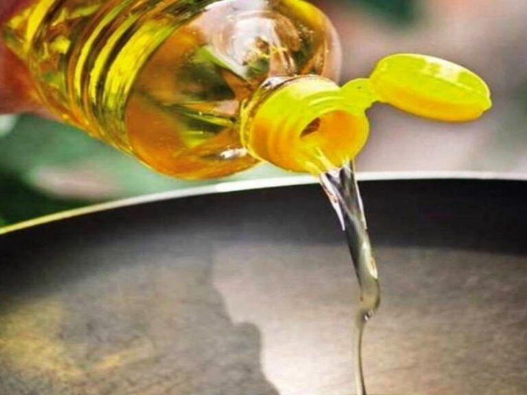 Edible Oil Prices: వంట నూనెల మంట.. వారం రోజుల్లో రూ.10 పెంపు