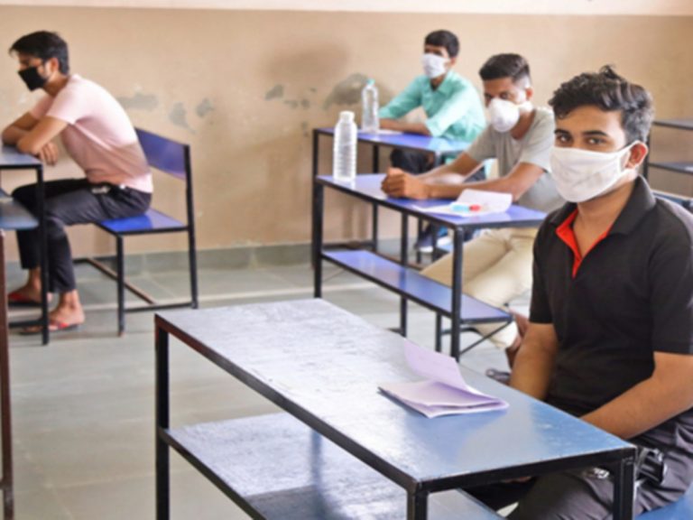 Andhra Pradesh: విద్యార్థులకు గమనిక.. ప్రవేశ పరీక్షల షెడ్యూల్ విడుదల