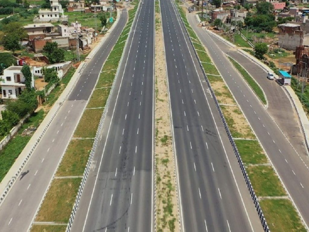 Green Field Highway Min