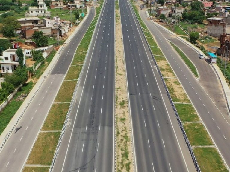 Andhra Pradesh: విజయవాడ-బెంగళూరు మధ్య గ్రీన్‌ ఫీల్డ్‌ హైవే