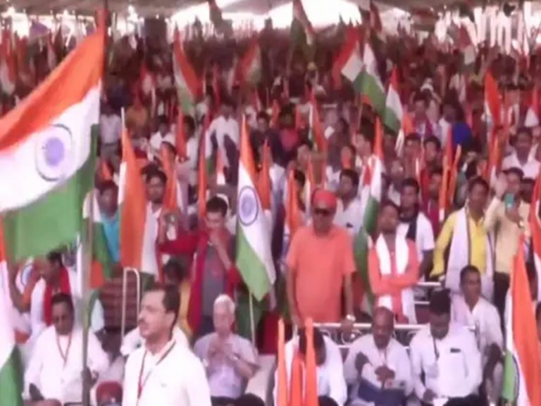 National Flag: 18 ఏళ్ల పాకిస్థాన్ రికార్డును బద్దలుకొట్టిన భారత్