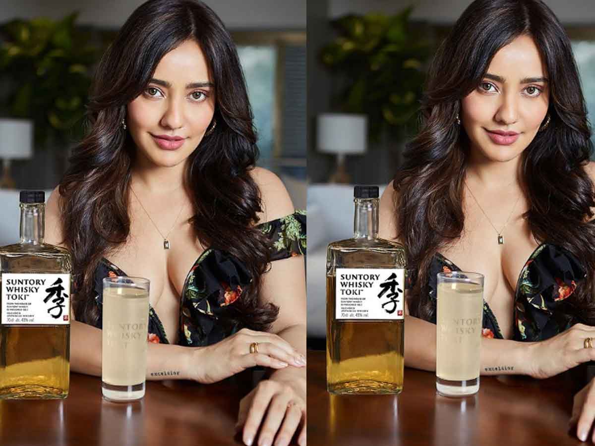 Neha Sharma: లిక్కర్ కన్నా ‘చిరుత’ భామే కిక్కెక్కిస్తోందట..