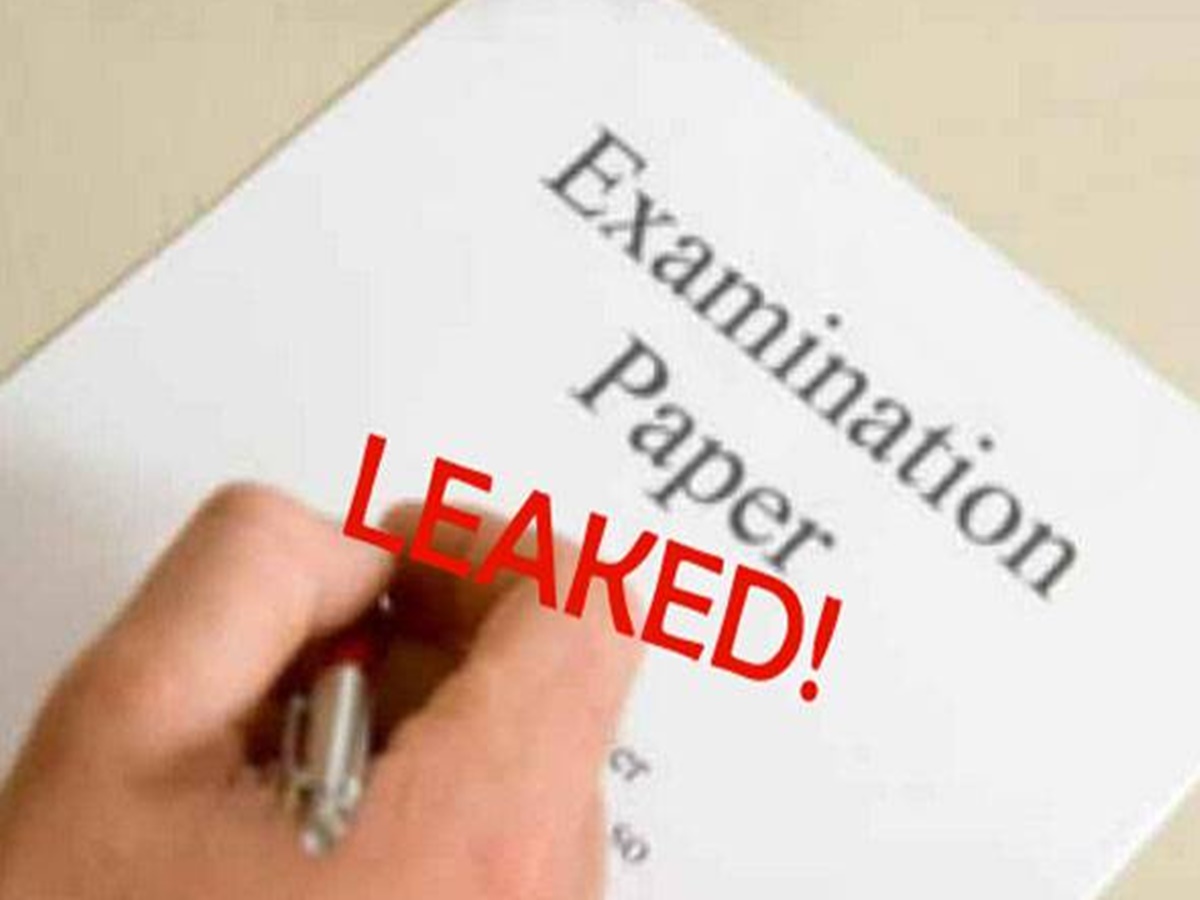 Paper Leak: Tent paper leaks affair .. moving bend .. !!