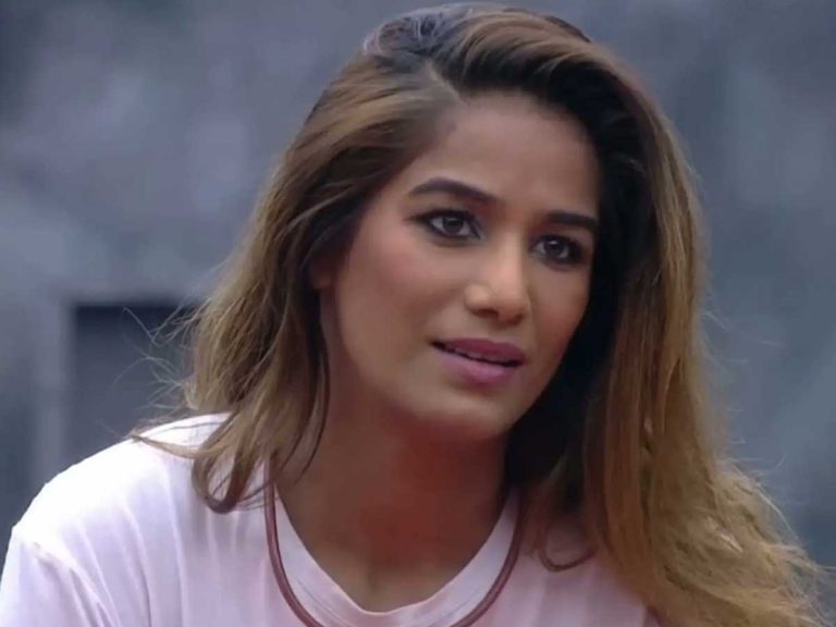 Poonam Pandey: “నిజం త్వరలో బయటకు వస్తుంది”.. పూనమ్ పాండే పోస్ట్ వైరల్