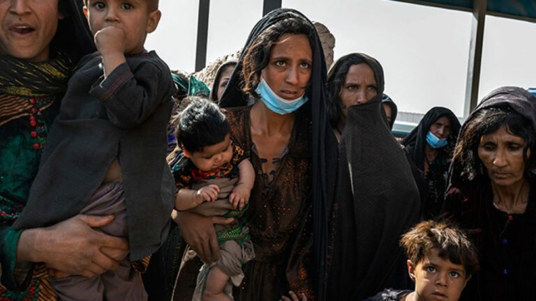 Afghanistan: ఆఫ్ఘన్ లో దుర్భర పరిస్థితులు… సగం మంది జనాభాకు తిండికి తిప్పలు