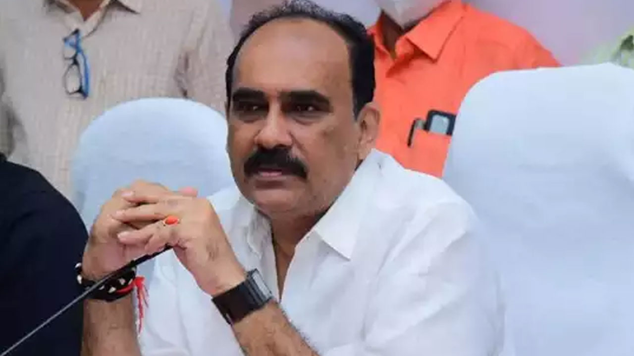 Balineni Srinivasa Reddy: నాపై జగన్‌కి ఫిర్యాదు చేసినా భయపడను..!