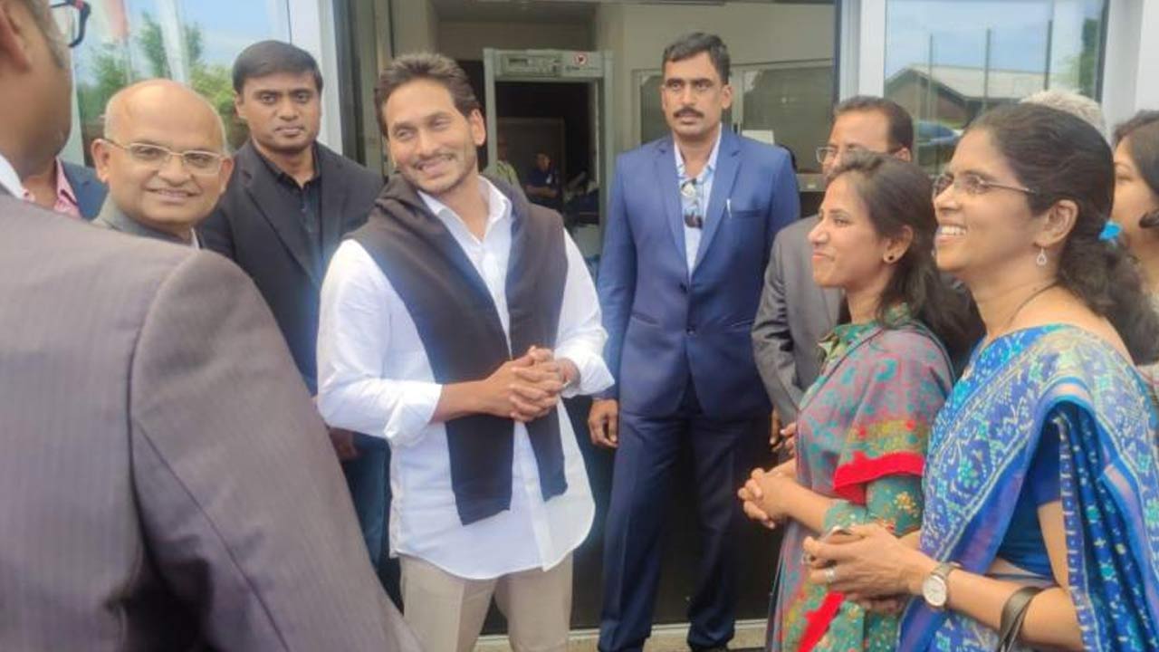 CM Jagan : నేడు దావోస్‌లో జగన్‌ పర్యటన..