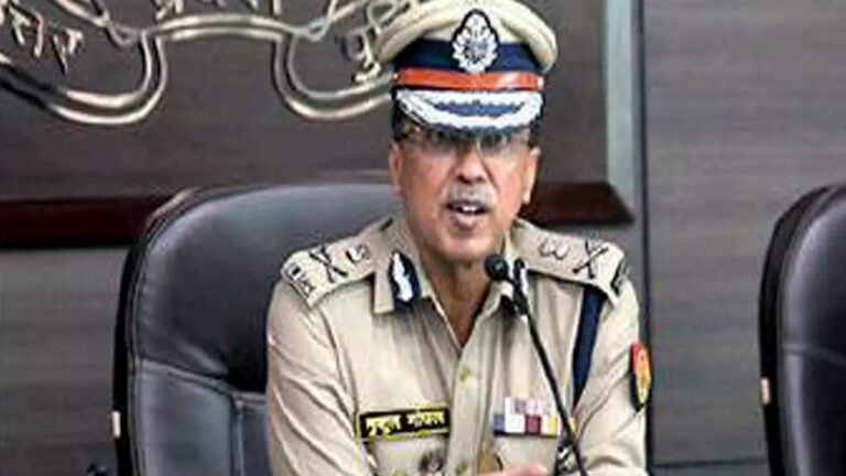 UP: డీజీపీపై వేటు వేసిన సీఎం యోగి