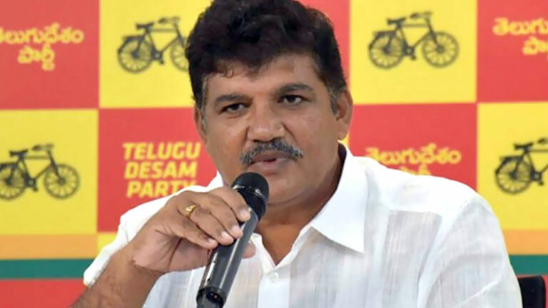 Dhulipalla Narendra: మంత్రి బొత్సదే నైతిక బాధ్యత