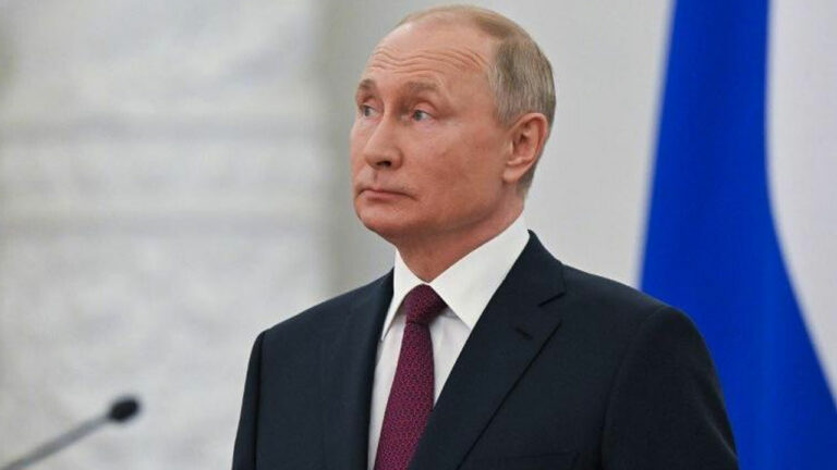 Russia-Ukraine war: పుతిన్‌పై ఆ దేశం నిషేధం.. సెనెట్‌లో బిల్లు..