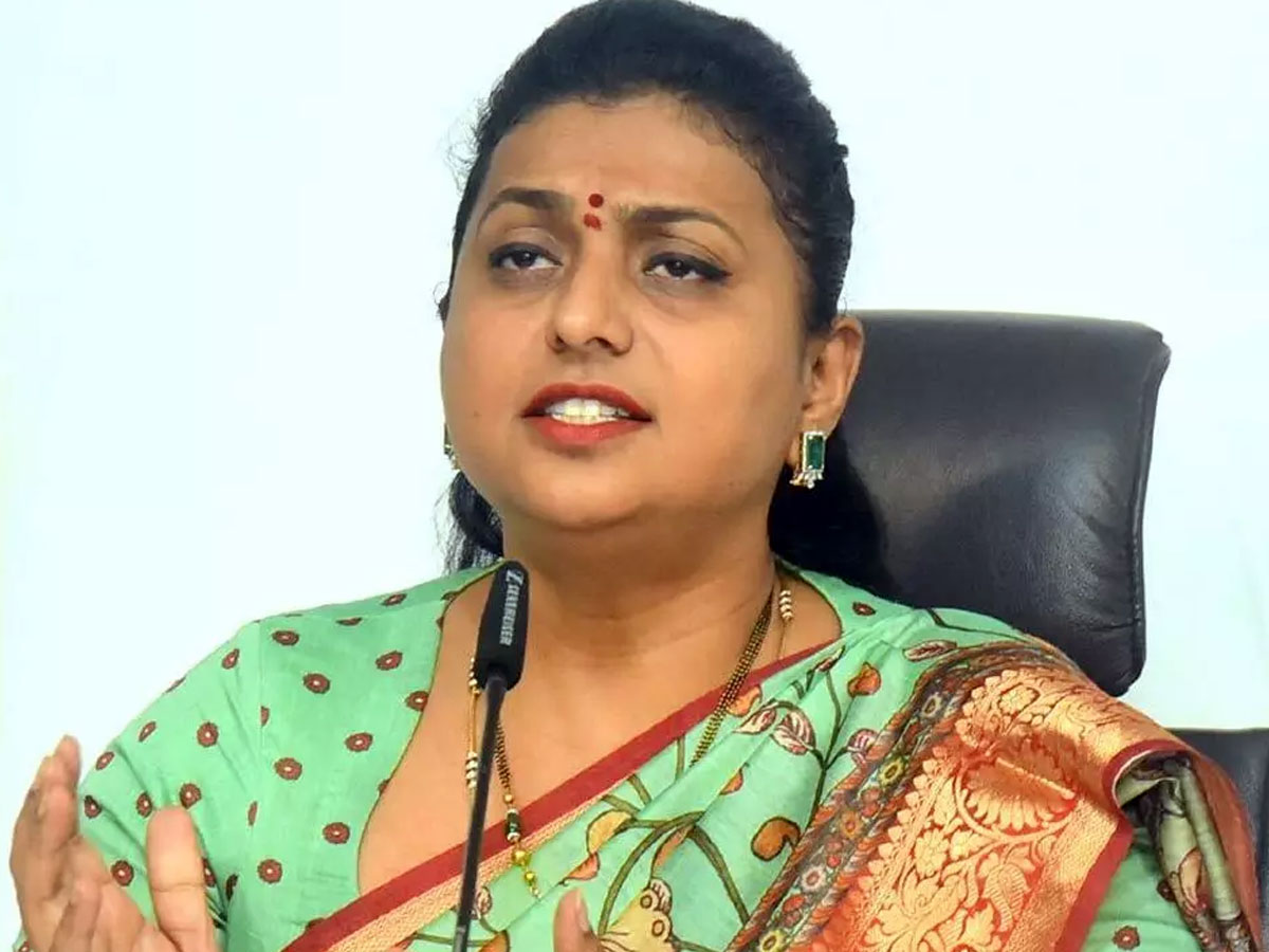 RK Roja: బాబు, లోకేష్, పవన్‌లు విషం చిమ్ముతున్నారు