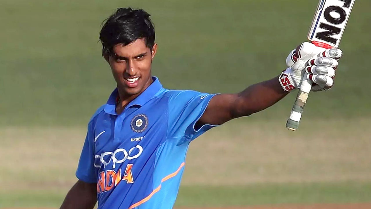 Tilak Varma: ఐపీఎల్‌లో చరిత్ర సృష్టించిన తెలుగుతేజం