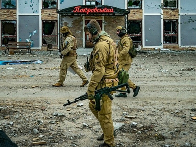 Ukraine Russia War: అమ్మాయిలపైనే కాదు.. బాలురపై అత్యాచారాలు..!