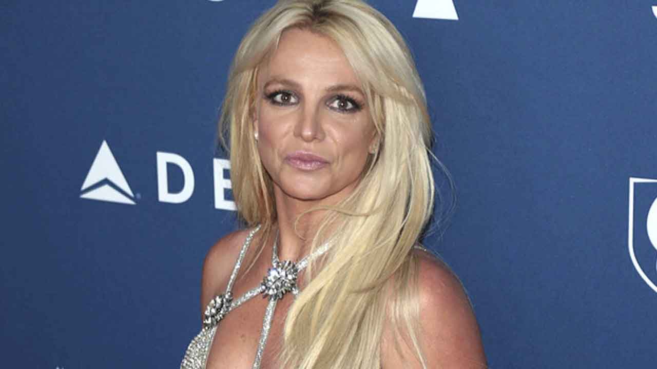 Britney Spears: తన నగ్న ఫోటోలు షేర్ చేసిన పాప్ సింగర్.. ఫ్యాన్స్ ఫైర్