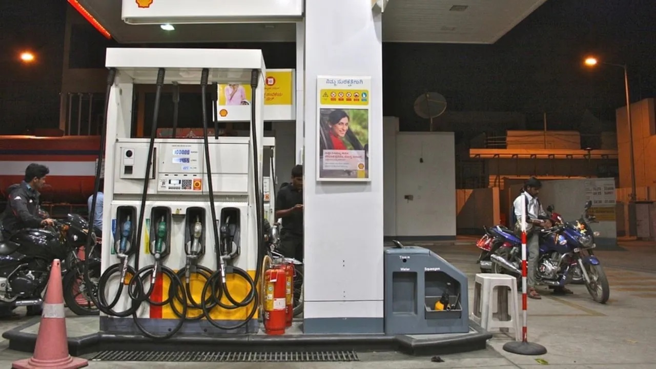 Petrol Dealer Association: Petrol, diesel end from May 31.