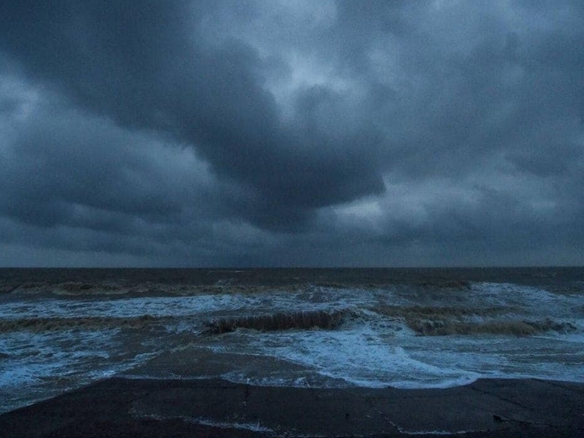 Andhra Pradesh: తుఫాన్ అలర్ట్.. ఉత్తర కోస్తాకు భారీ వర్ష సూచన