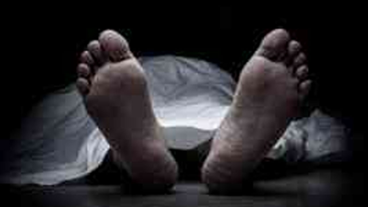 Mumbai: మహిళతో వృద్ధుడి శృంగారం.. మధ్యలోనే కుప్పకూలి..!