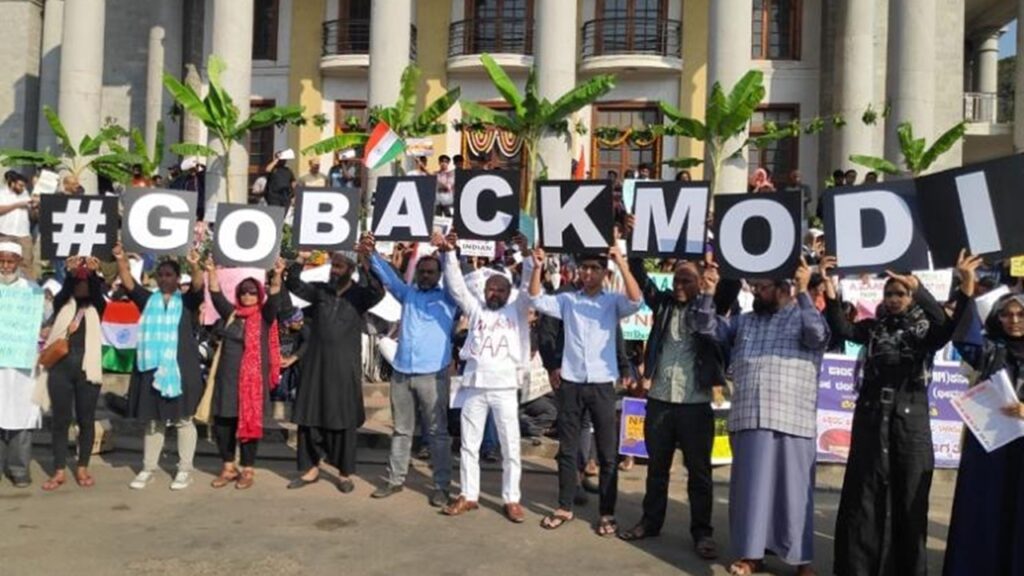 Go Back Modi 1
