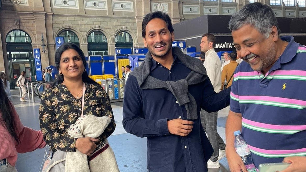 Jagan Davos Tour: స్టైలిష్ లుక్‌లో అదరగొట్టిన సీఎం జగన్