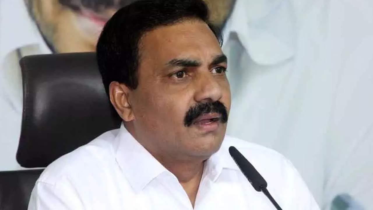 Minister Kakani Govardhan Reddy : చంద్రబాబు అల్జీమర్స్.. లోకేష్‌ పరిణితి చెందని పుత్రుడు