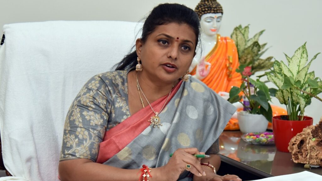 Minister Roja