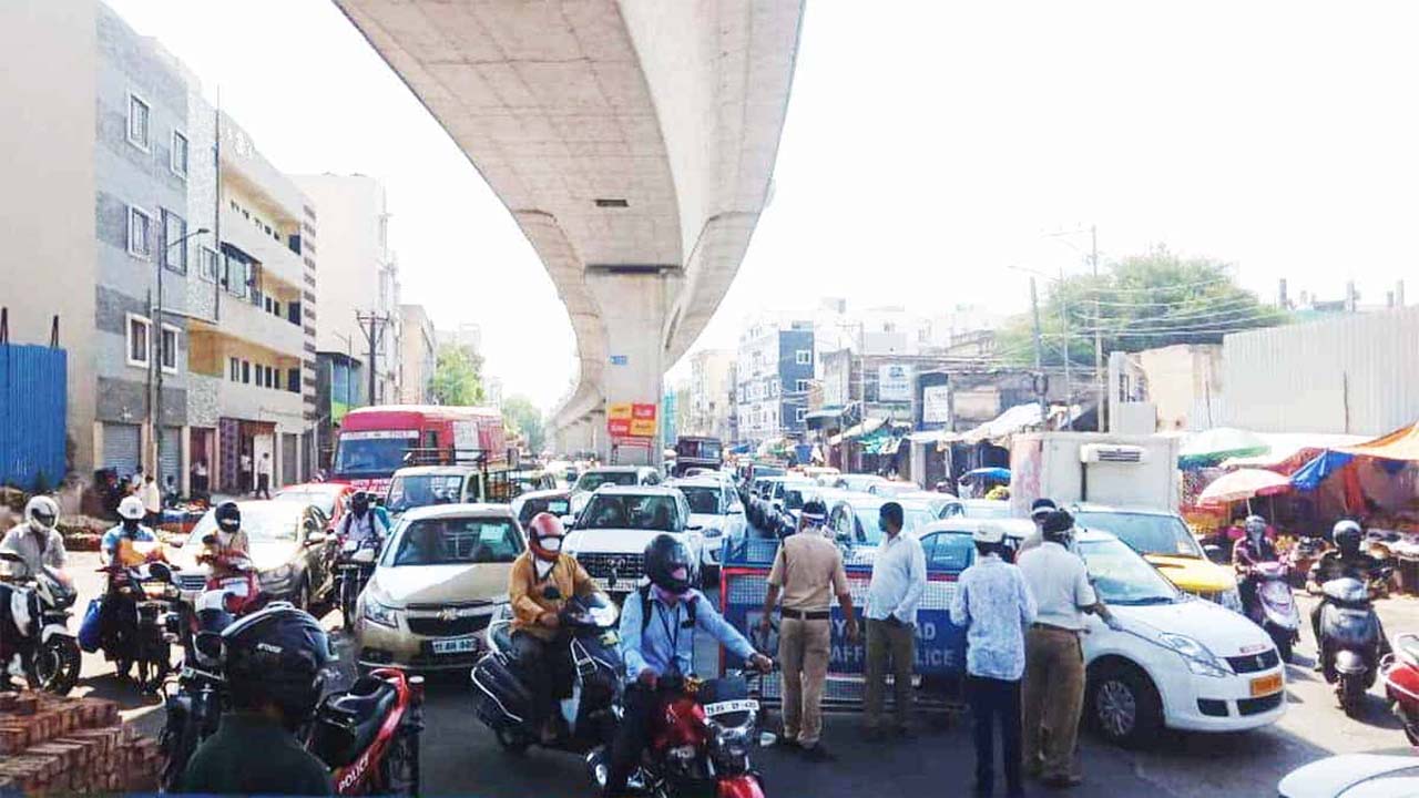 Hyderabad:ప్రధాని మోడీ పర్యటన.. ఈ రూట్లల్లో ట్రాఫిక్ ఆంక్షలు..!!