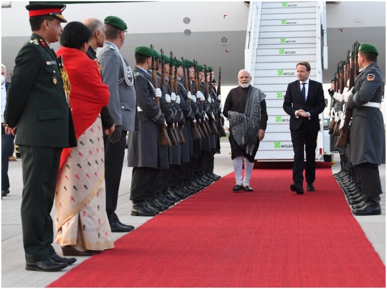 Modi In Germany: జర్మనీకి మోడీ. ద్వైపాక్షిక అంశాలపై చర్చలు