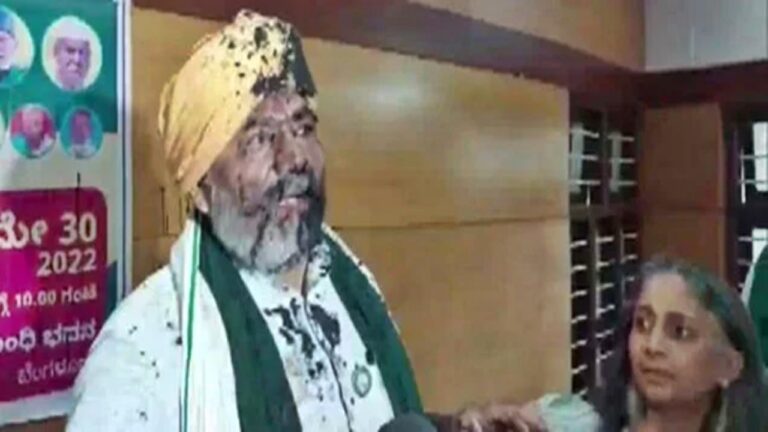 Bangalore: రైతు సంఘం నేత రాకేష్ టికాయత్‌కు చేదు అనుభవం