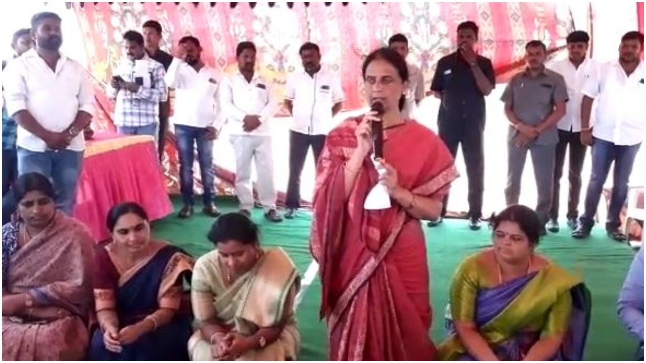 Sabita Indrareddy: అందరి సంక్షేమం కేసీఆర్ లక్ష్యం