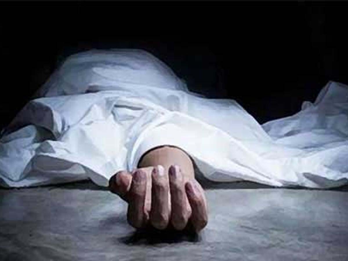 Khammam : ప్రేమజంట ఆత్మహత్య.. నాలుగు రోజులు మృత‌దేహాలు అక్కడే