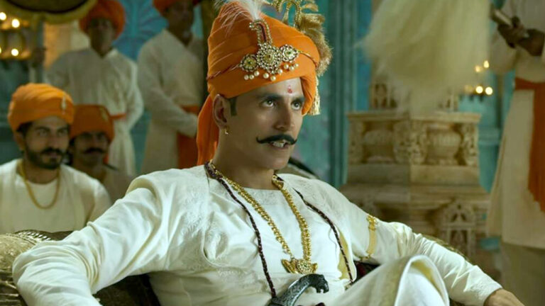 Prithiviraj: ఆ స్టార్ హీరో స్థానంలో అక్షయ్ కుమార్..?