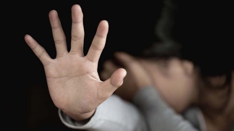 Another Atrocity In Hyderabad: హైదరాబాద్‌లో మరో దారుణం.. 17 ఏళ్ల బాలికపై..!