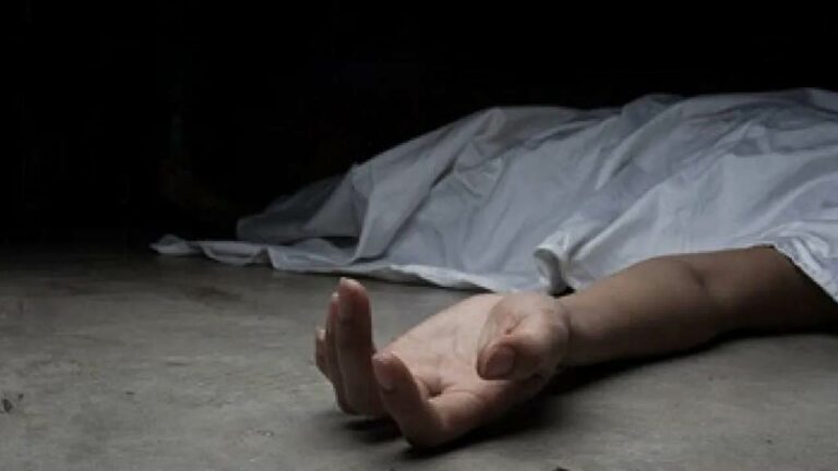 Corpse Found : సగం కాలిన మహిళ శవం లభ్యం..