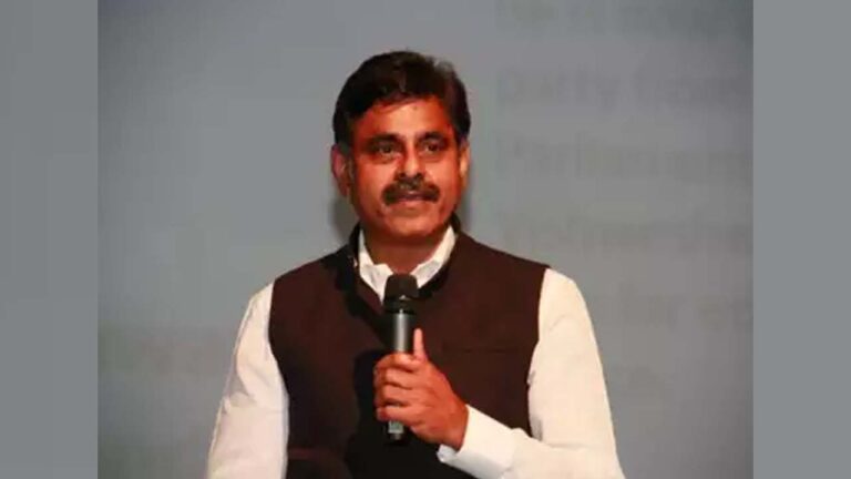 Konda Vishweshwar Reddy: కేసీఆర్ కుటుంబంపై కొండా విశ్వేశ్వర్ రెడ్డి సంచలన వ్యాఖ్యలు..