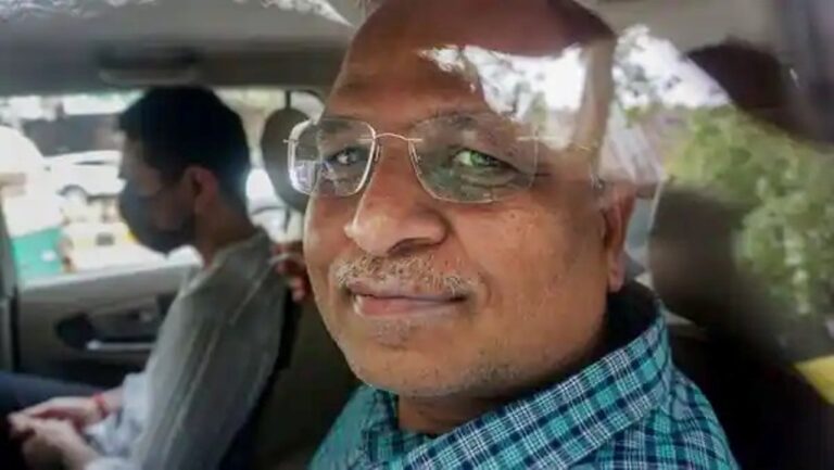 ED Raids: మంత్రి సత్యేందర్ జైన్ ఇంట్లో భారీగా నగదు, బంగారం పట్టివేత