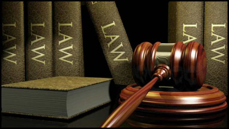 Viral News: ఇవెక్కడి వింత చట్టాలురా బాబు..?