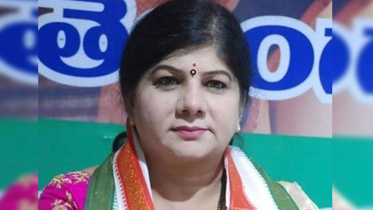 Woman Congress Sunitha Rao: మ‌ళ్ళీ ఆర్టీసీ ఛార్జీలు పెంచితే ఊరుకోం