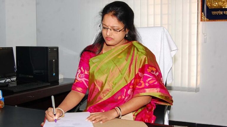 Collector Nikhil: విధి నిర్వహణలో నిర్లక్ష్యం.. నలుగురు కార్యదర్శులు సస్పెన్షన్‌