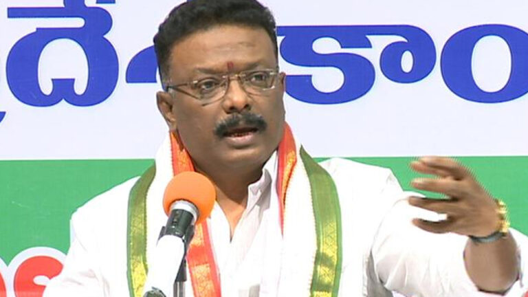 Dasoju Sravan: జూబ్లీహిల్స్ బాలిక రేప్ కేసులో కుట్ర జరుగుతోంది