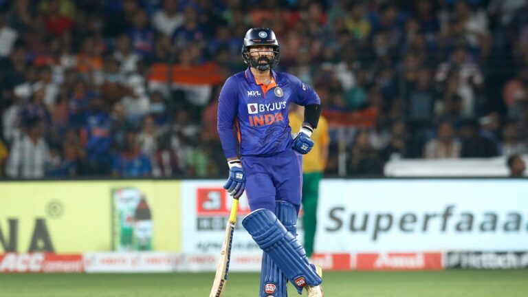 IND Vs SA: రెండో టీ20లో చేతులెత్తేసిన బ్యాటర్లు.. బౌలర్ల మీదే ఆశలు