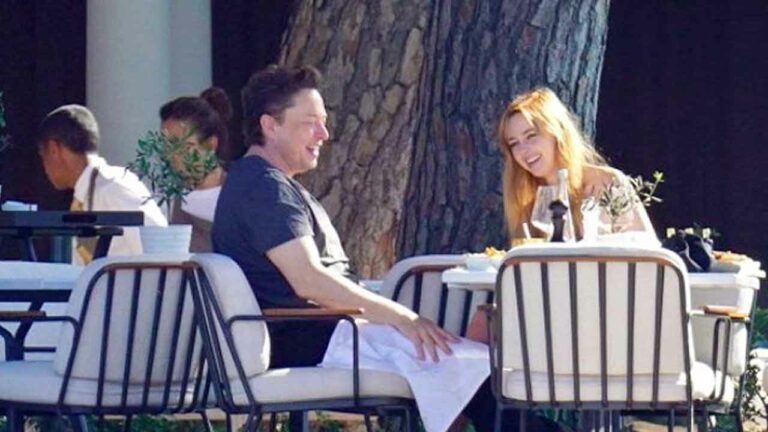 Elon Musk : పాతికేళ్ల కుర్ర హీరోయిన్ తో ఎలాన్ మస్క్ ప్రేమాయణం.. ఫోటోలు లీక్