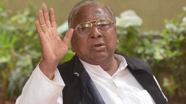 V. Hanumantha Rao: నేడు దేశం అగ్నిపథ్‌తో అగ్ని గుండంలా మారింది