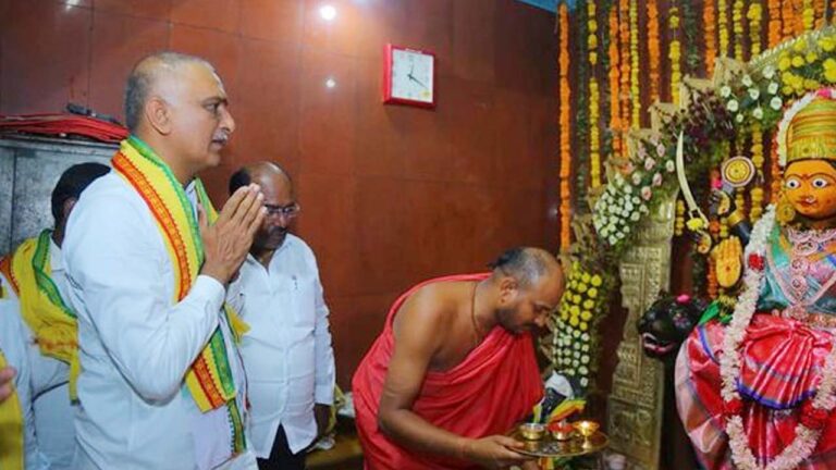 Harish Rao:15 లక్షల ఉద్యోగాలు ఖాళీగా ఉన్నా.. కేంద్రం నోటిఫికేషన్ ఇవ్వలేదు