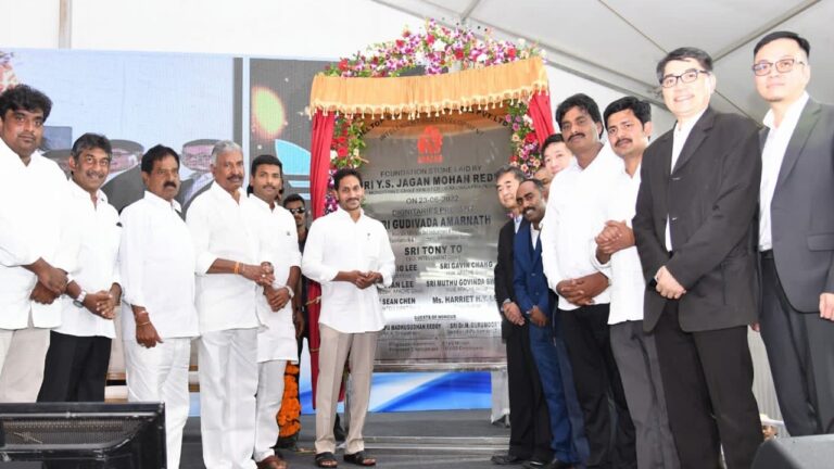 CM Jagan: అపాచీ పరిశ్రమ ఏర్పాటుతో 10వేల మందికి ఉద్యోగాలు