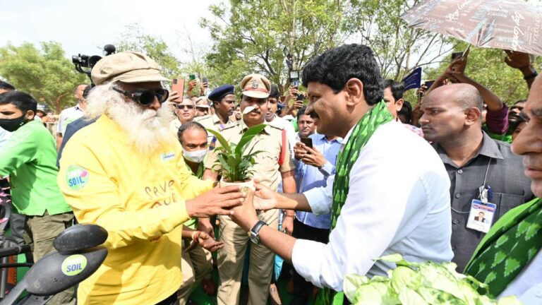 Green India Challenge : 5వ విడతను ప్రారంభించిన సద్గురు జగ్గీ వాసుదేవ్‌