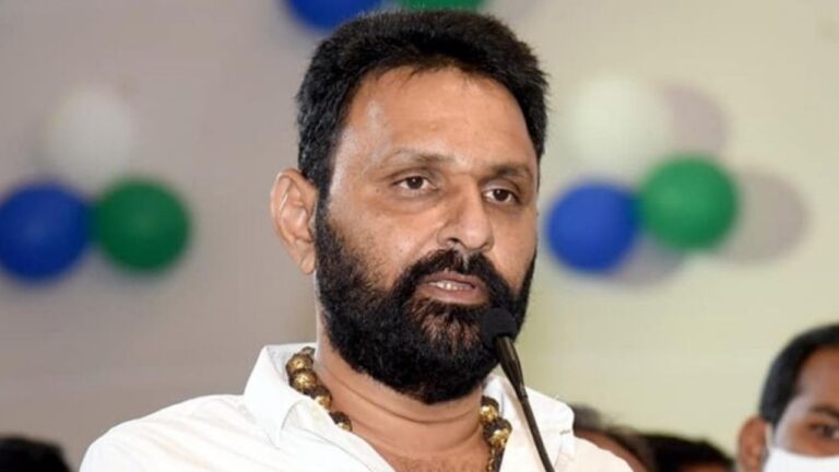 Kodali Nani: ఎన్టీఆర్ ప్రజా నాయకుడు.. ఆయన విగ్రహానికి ఎలాంటి రంగులైనా వేసుకోవచ్చు