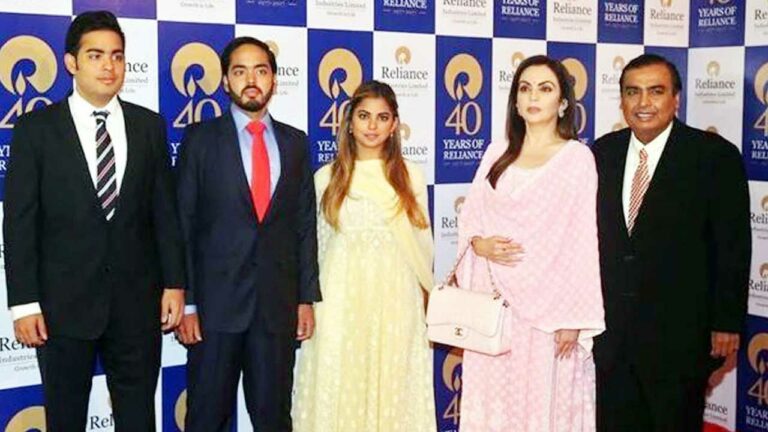 Mukesh Ambani: కొడుకుల మధ్య వైరం.. ఆస్తులు పంచి ఇస్తున్న ముకేశ్ అంబానీ..?