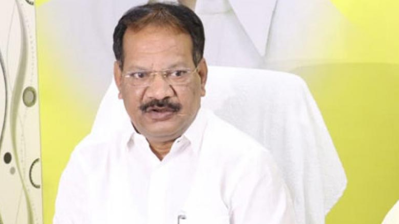 Telugu Desam Party: టీడీపీ ఆధ్వర్యంలో ‘ఛలో కంతేరు’.. మాజీ మంత్రి హౌస్ అరెస్ట్