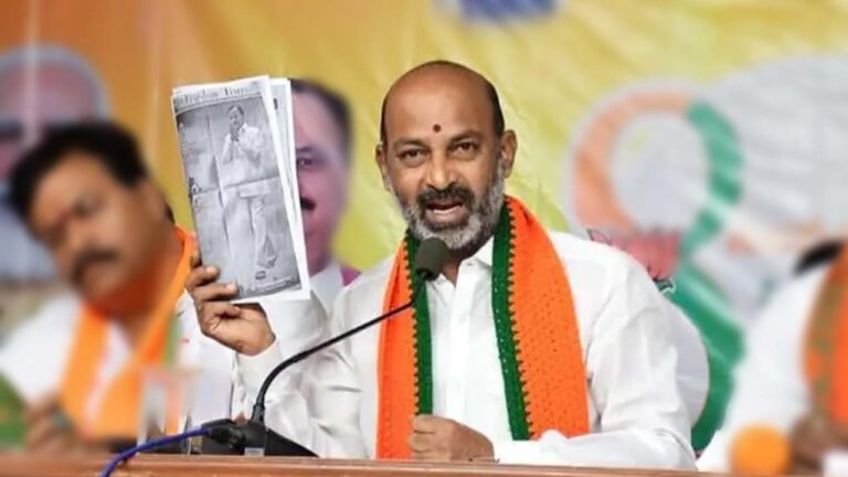 Amarula Yadulo: బండి సంజయ్‌కి పోలీసుల నోటీసులు..?