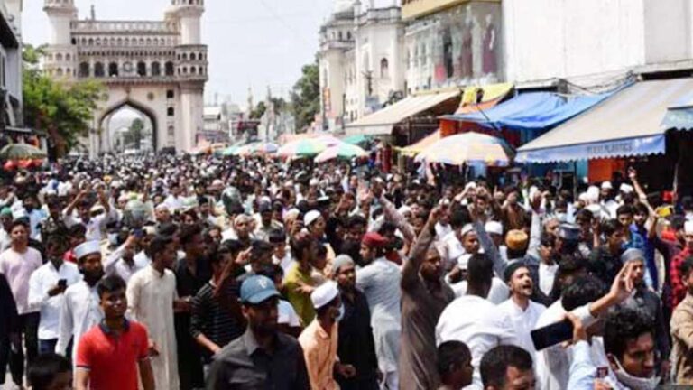 Hyderabad: బంద్ పాటిస్తున్న ముస్లీం సంఘాలు.. పాతబ‌స్తీలో భారీ బందో బస్తు